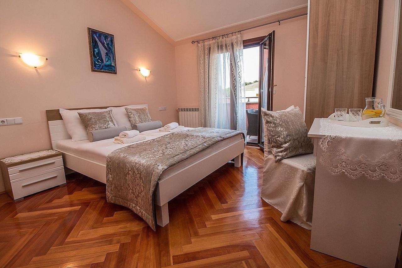 Villa Rose Rovinj Kültér fotó